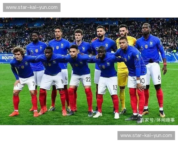 法甲烽火：安格斯vs里昂，是黑马逆袭还是豪门碾压？一场关于意志与天赋的绿茵博弈